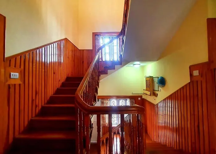 Villa Furnished House On Rent Monthly 1100 Dollar *